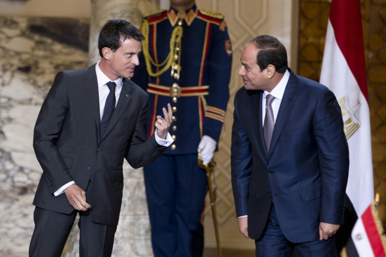 Mistral: l'Egypte achète deux navires de guerre à la France